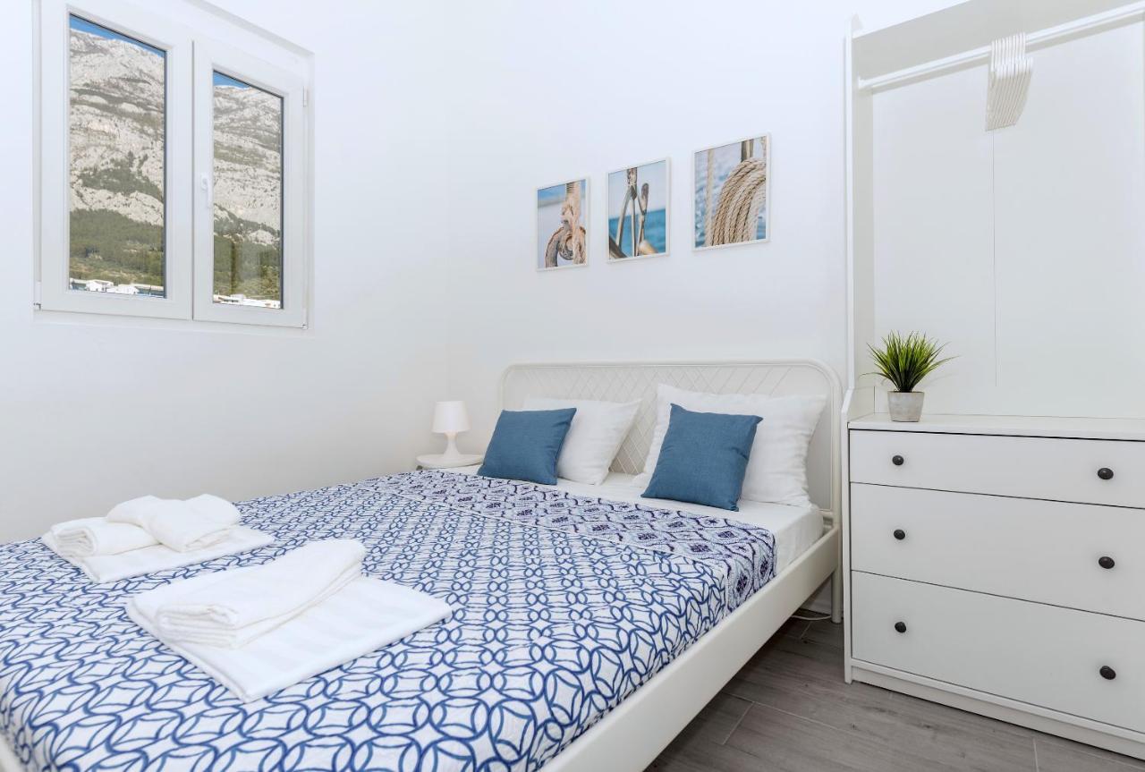 Vista Mare Apartment - 3 Bedroom, Sea View Makarska Esterno foto