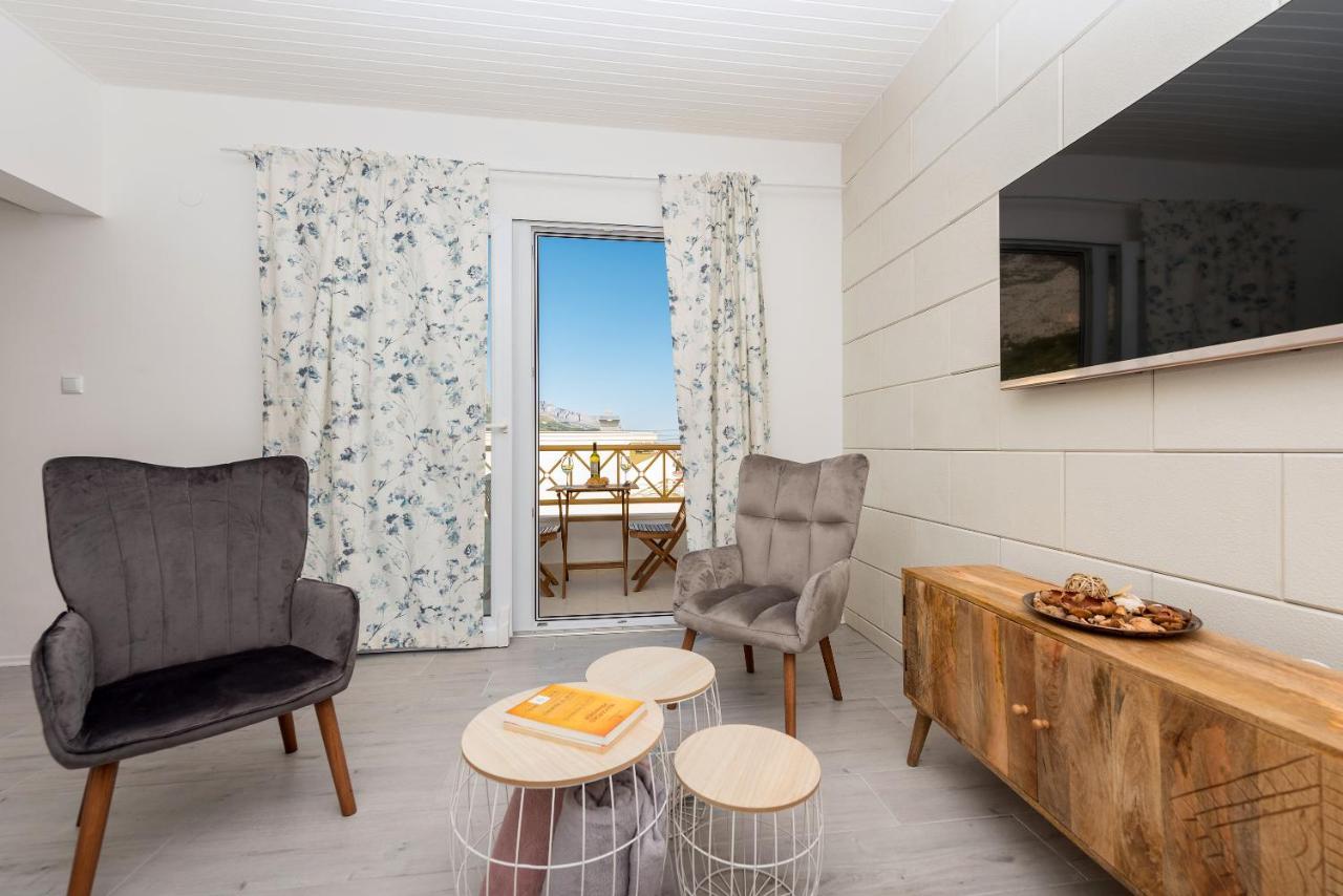 Vista Mare Apartment - 3 Bedroom, Sea View Makarska Esterno foto